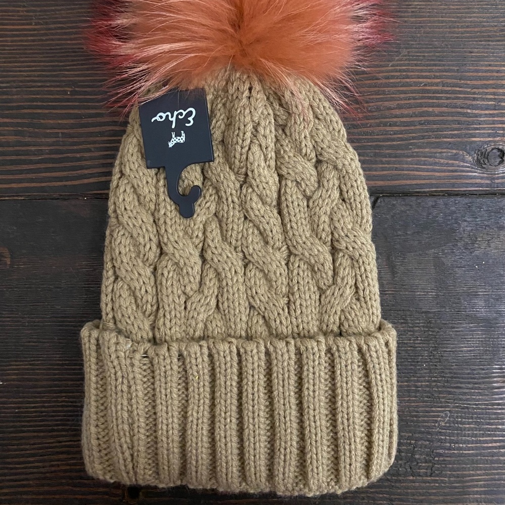 Echo New York Cable Knit Fur Pom Hat NWT OS